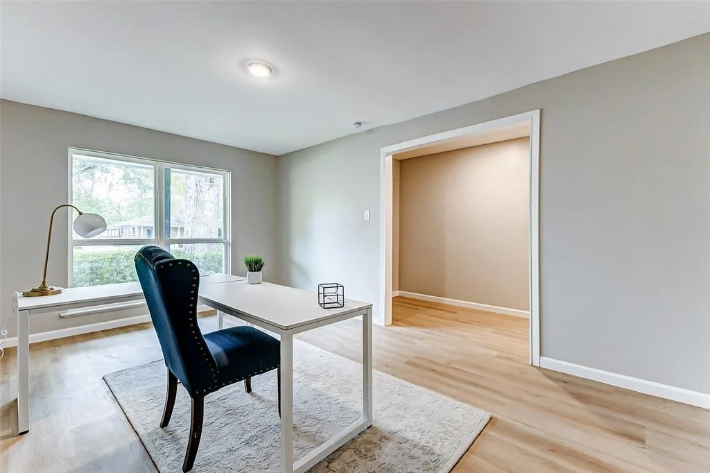 Photo of 6018 Benning Drive