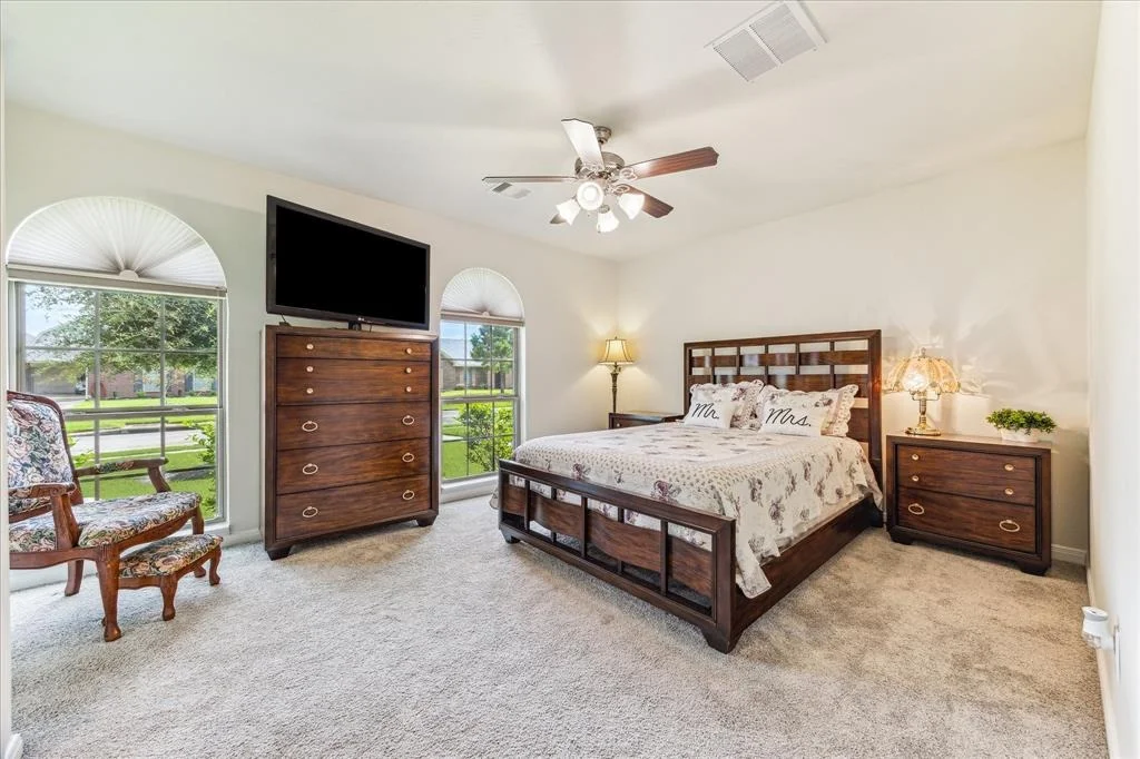 Photo of 6802 Davy Crockett Drive
