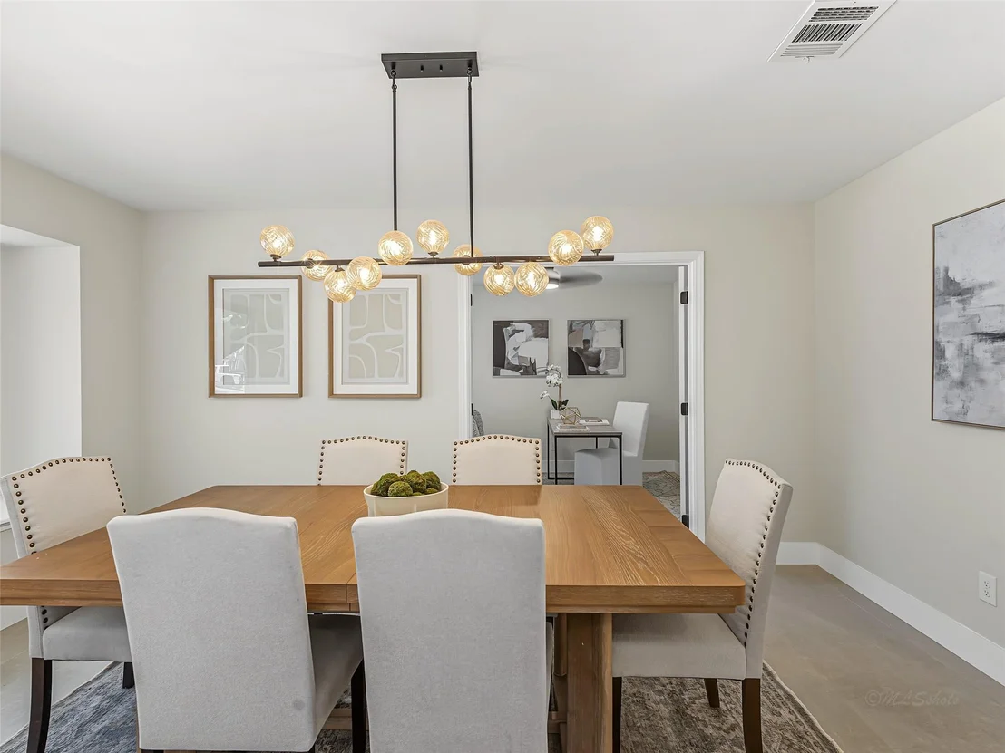 Photo of 2014 Elmgate Drive