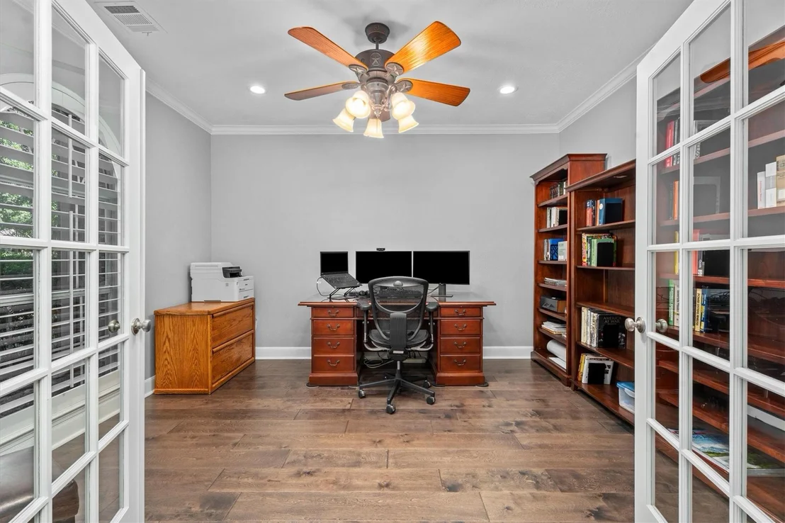 Photo of 3411 Lost Oak Drive