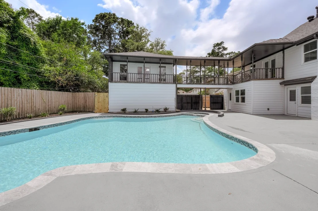 Photo of 3807 Midforest Drive