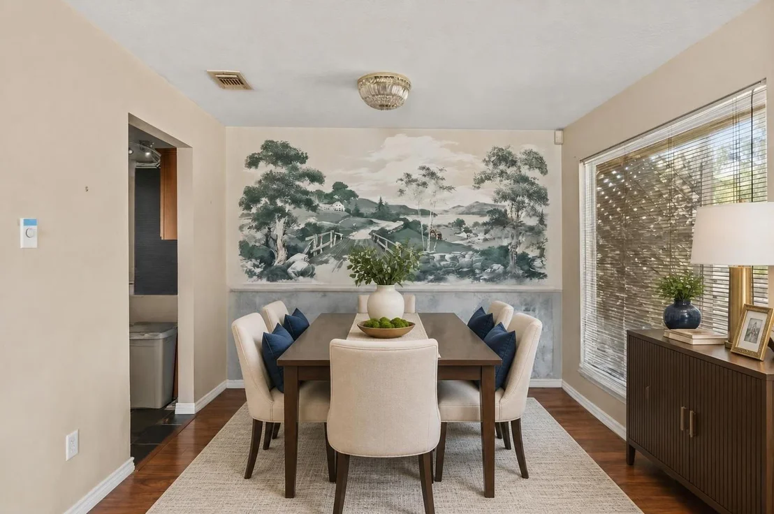 Photo of 4918 Bridgemont Lane