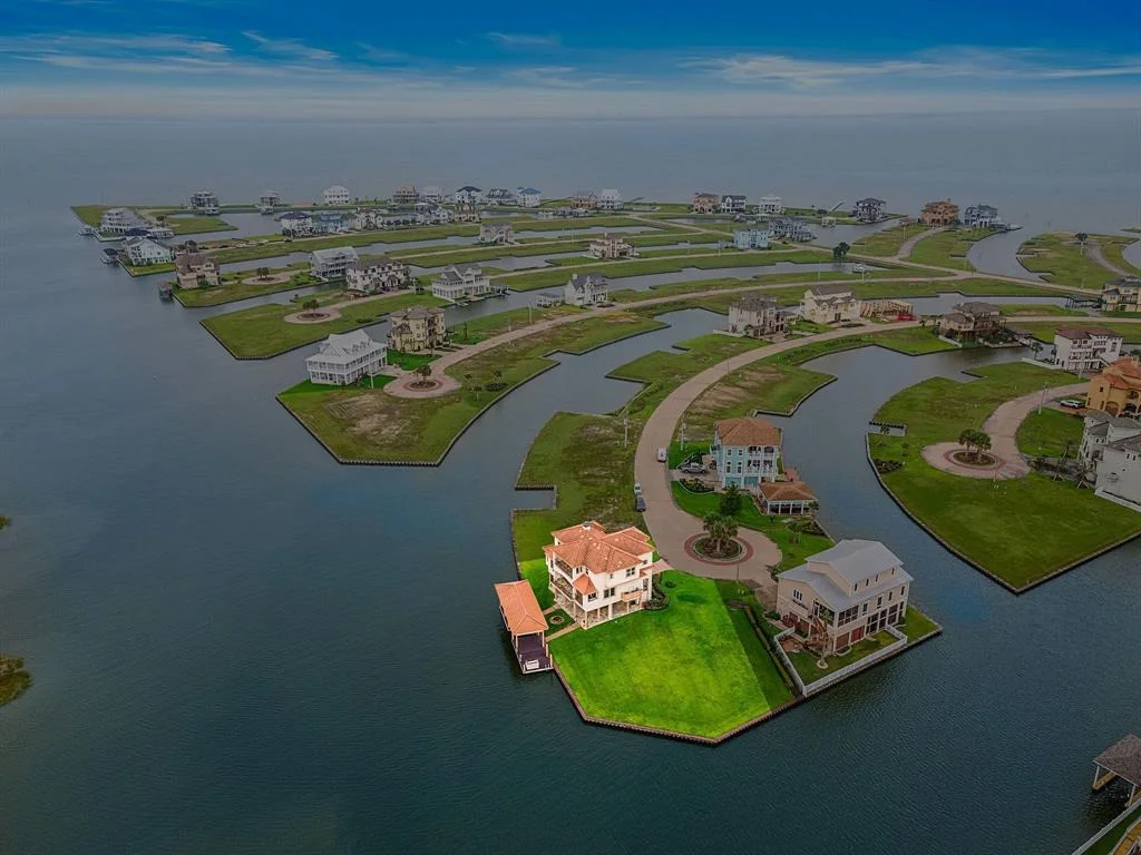 Photo of 21 Loggerhead