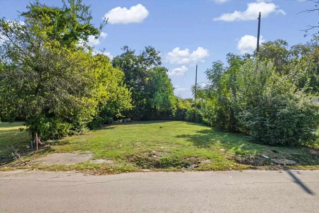 Photo of 2302 Chew Street Street