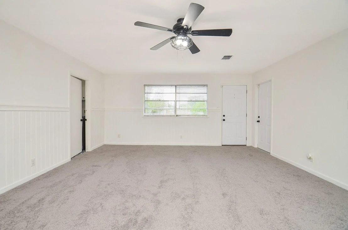 Photo of 9014 Langfield Road