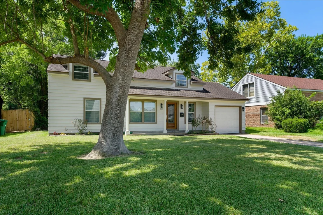 Photo of 3810 Alberta Street