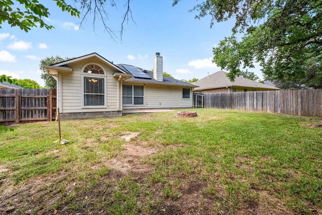 Photo of 1711 Beaver Pond Court