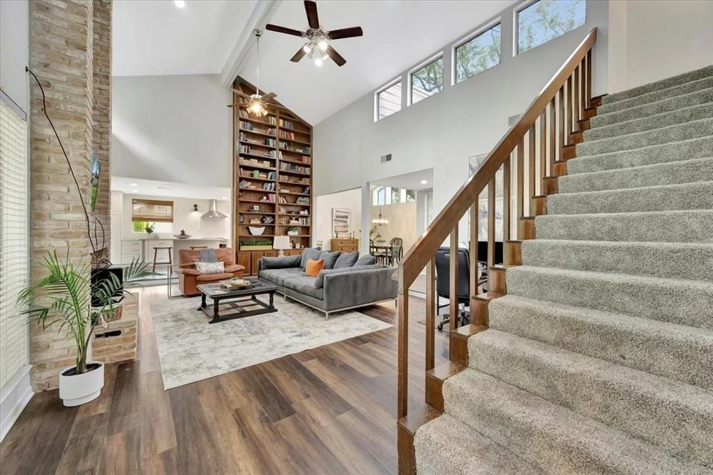 Photo of 15050 Pearhaven Drive