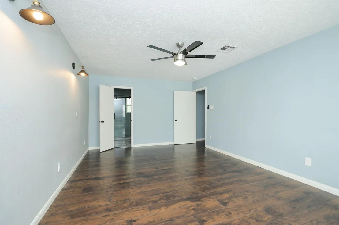 Photo of 11014 Wickersham Lane