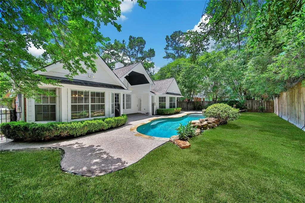 Photo of 82 Terraglen Drive