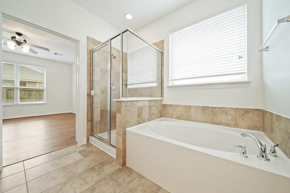 Photo of 322 Lake Rim Drive
