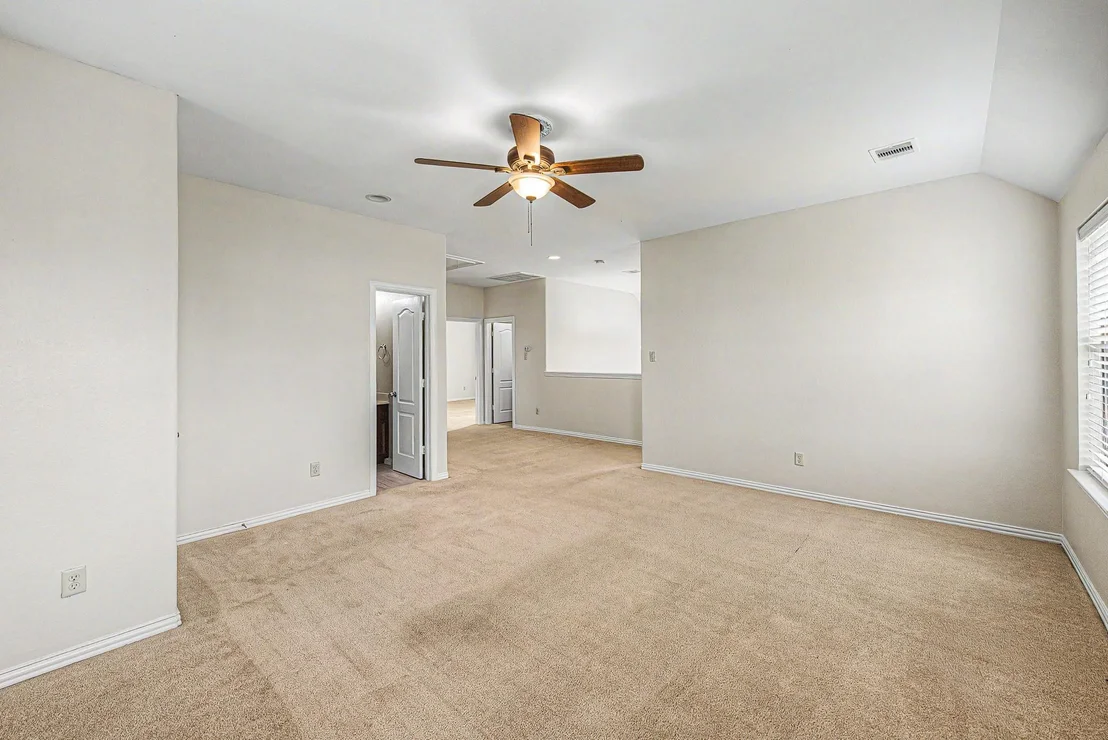 Photo of 2302 Blue Jay Lane