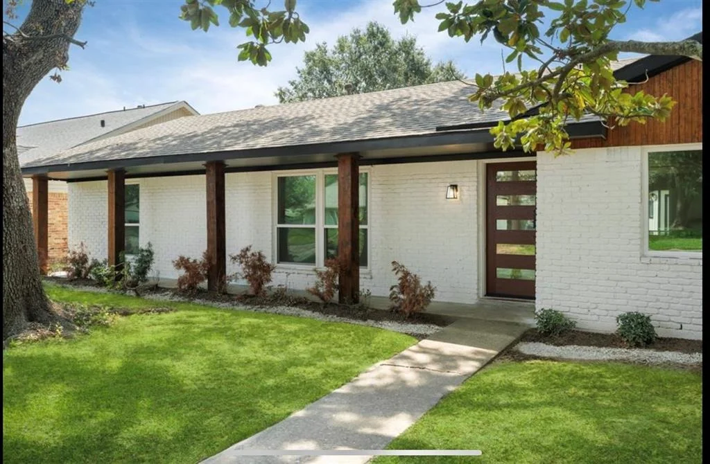 Photo of 6107 Valkeith Drive