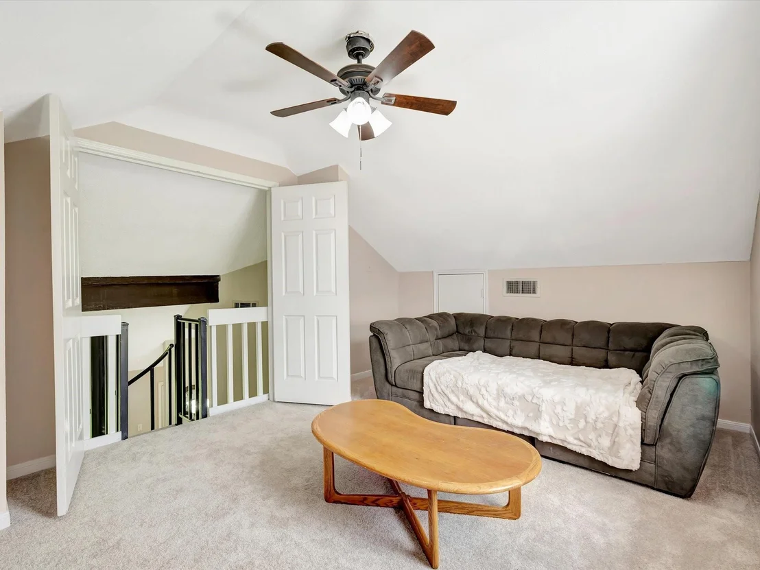 Photo of 5521 Winding Brook Drive