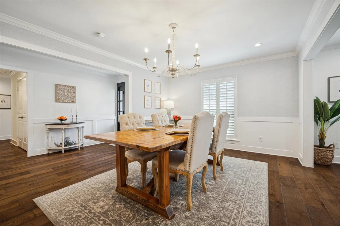 Photo of 1210 Briarbrook Drive