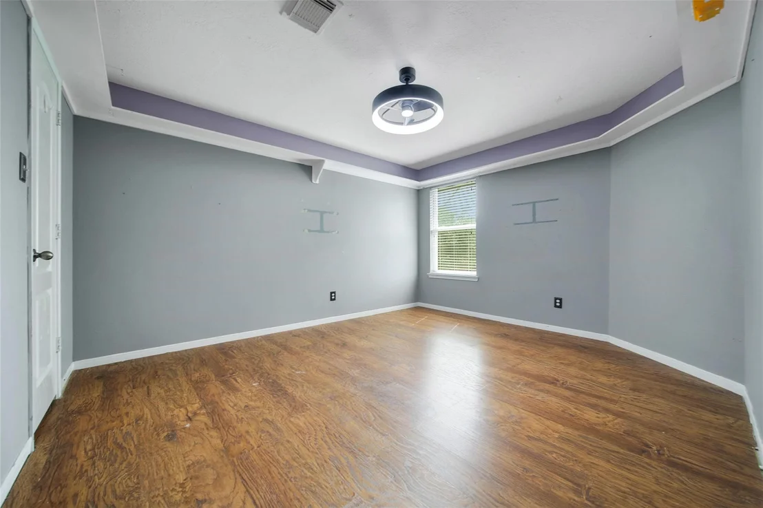 Photo of 18827 Squirrel Oaks Drive