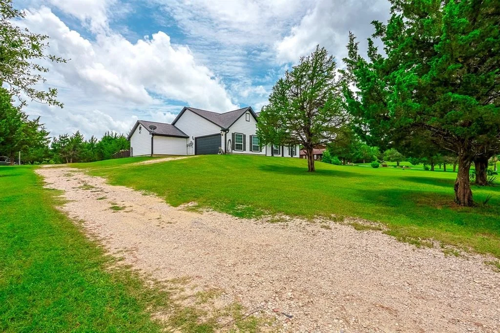 Photo of 130 Canary Lane