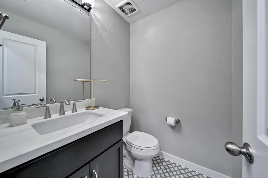 Photo of 117 Everest Drive