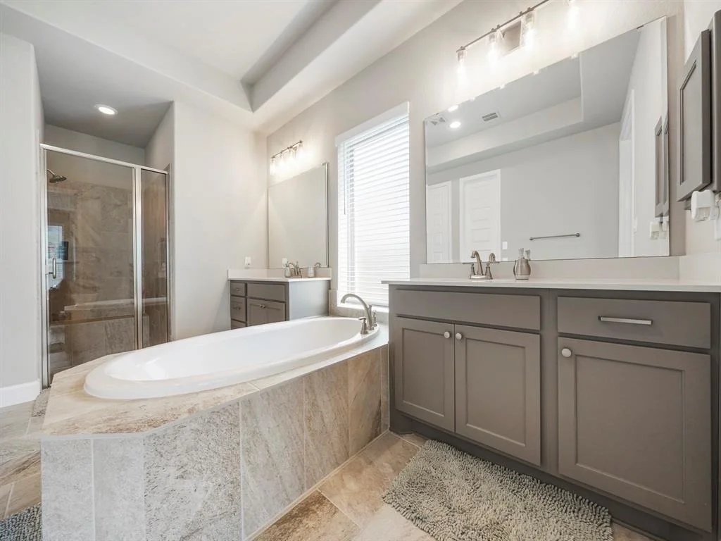 Photo of 28907 Creekside Bend Drive