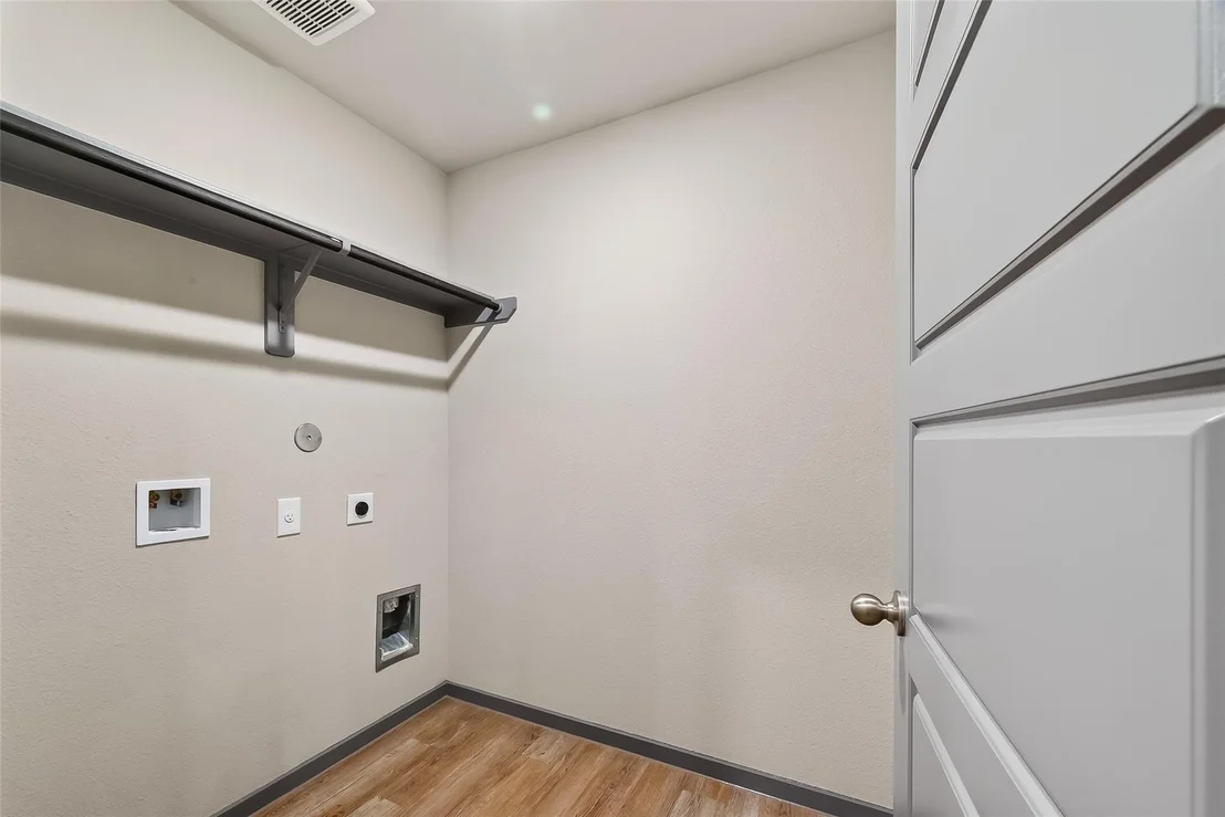 Photo of 3410 Rolling River Drive