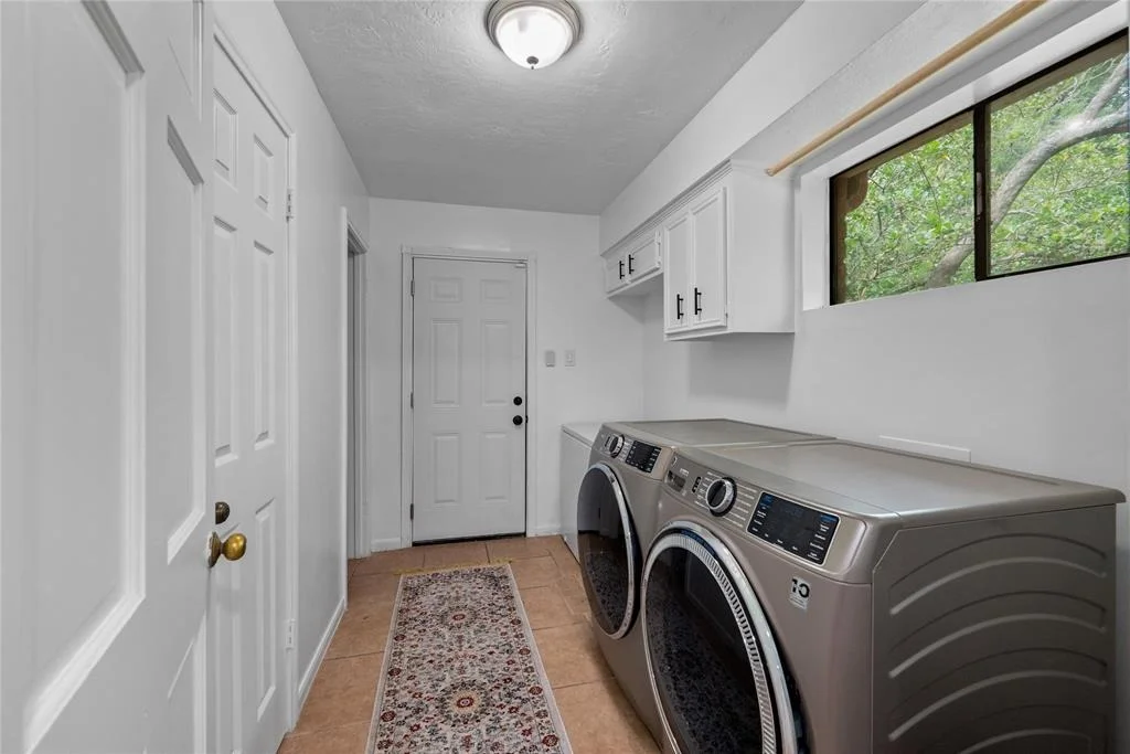 Photo of 8519 Rebawood Drive