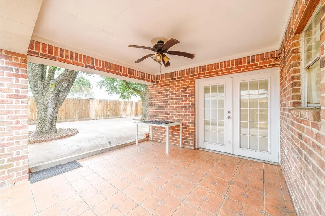 Photo of 7510 Millbrae Lane