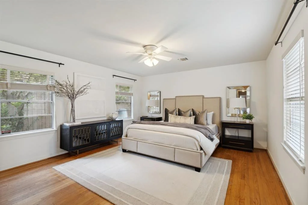 Photo of 5627 Del Monte Drive
