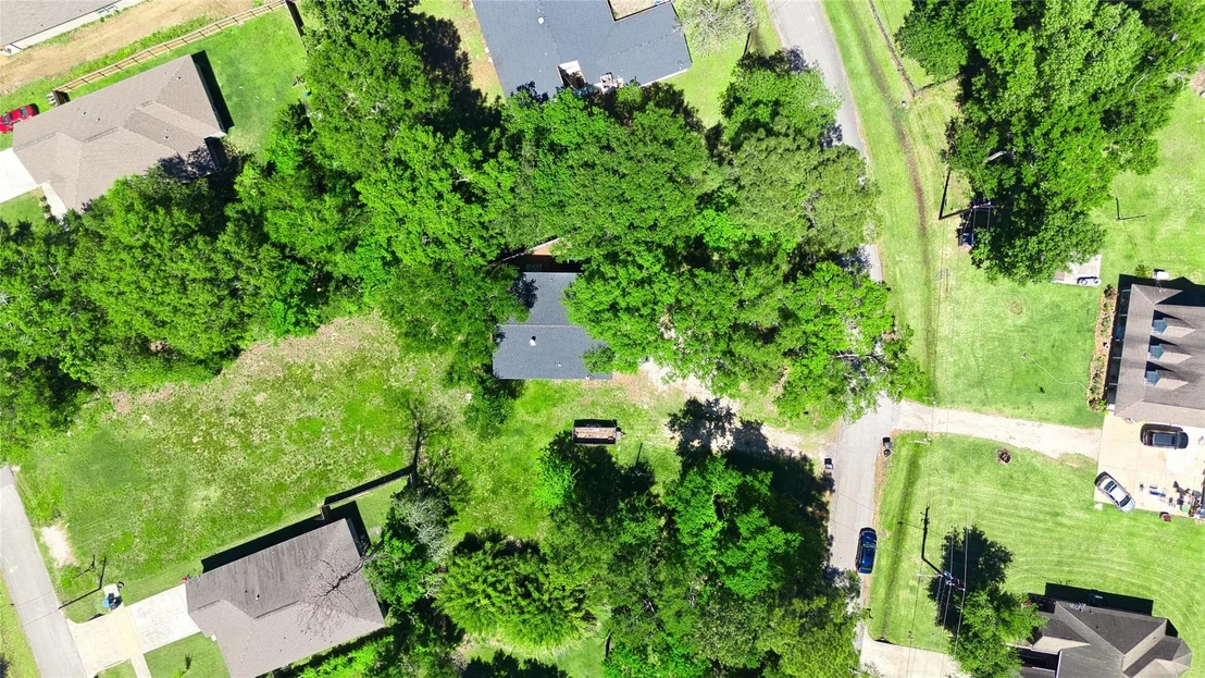 Photo of 22418 E Shorewood Loop E