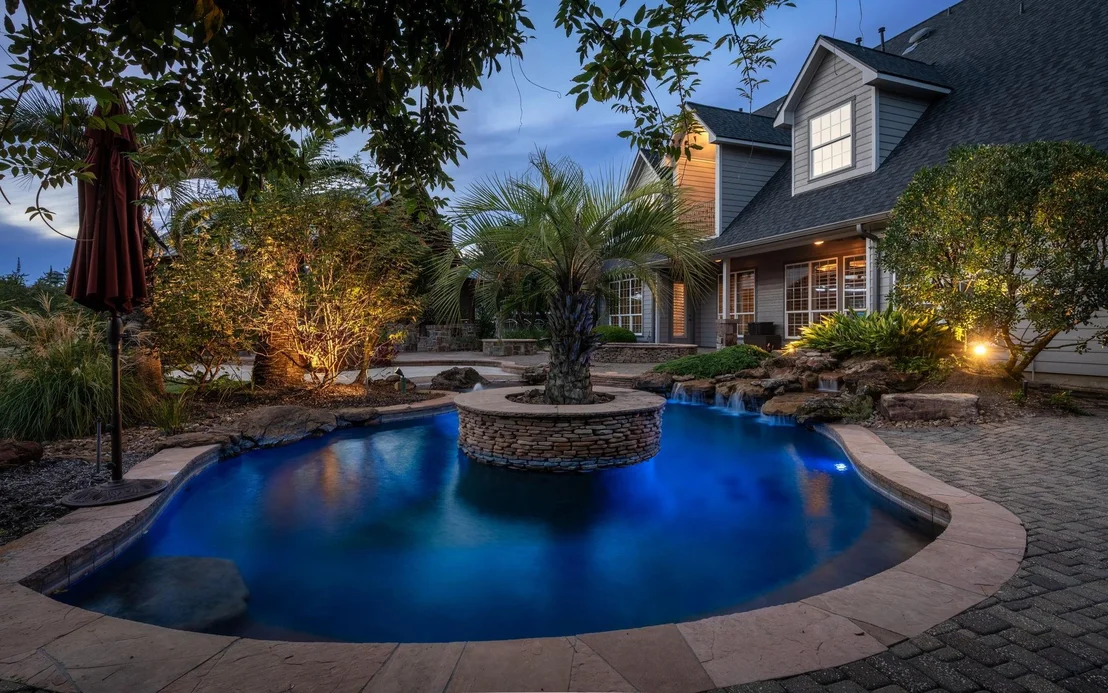 Photo of 9902 Crestwater Circle