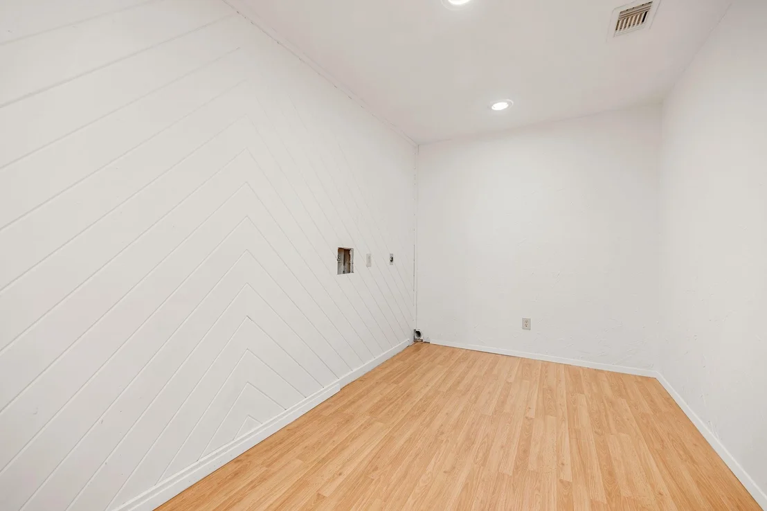 Photo of 1346 Castle Glen Drive