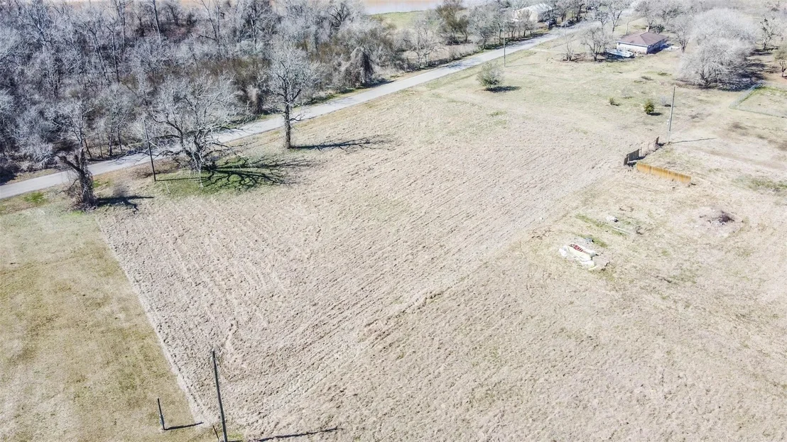 Photo of 38030 Boot Hill Road E