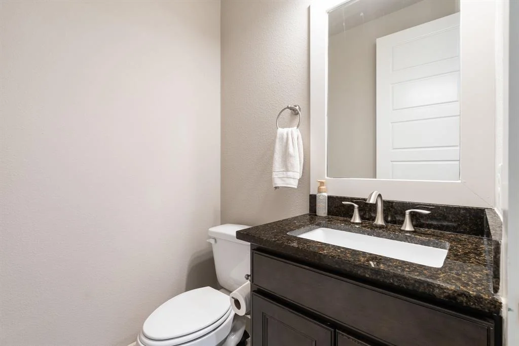 Photo of 320 Black Walnut Court