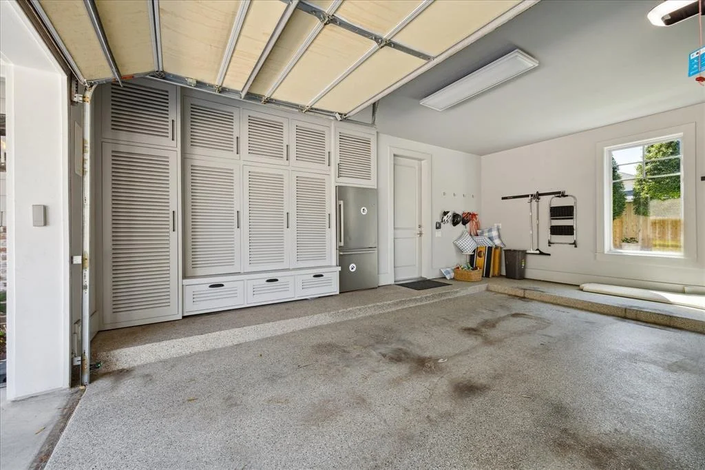 Photo of 6122 Longmont Drive