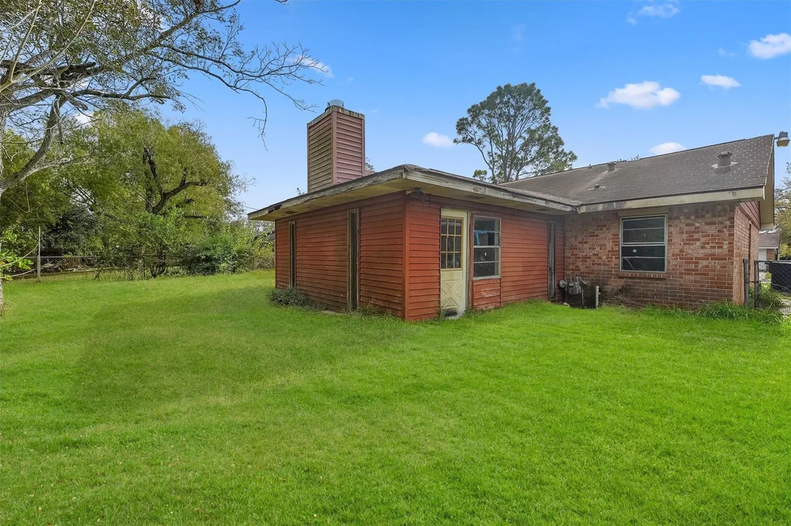 Photo of 5207 Madden Lane