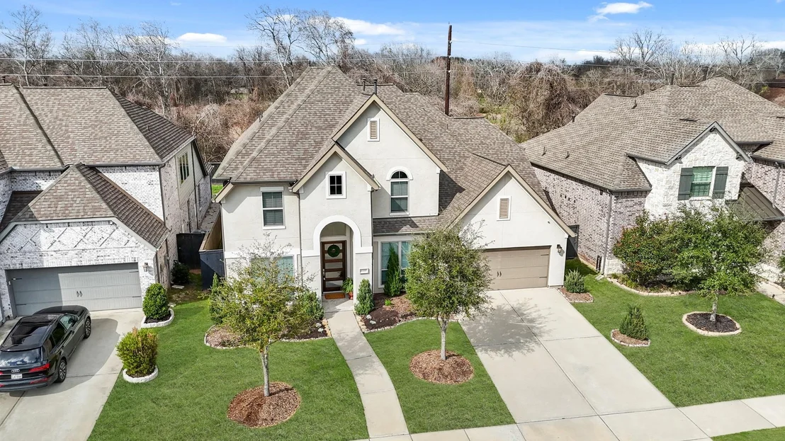 Photo of 1510 Hackberry Heights