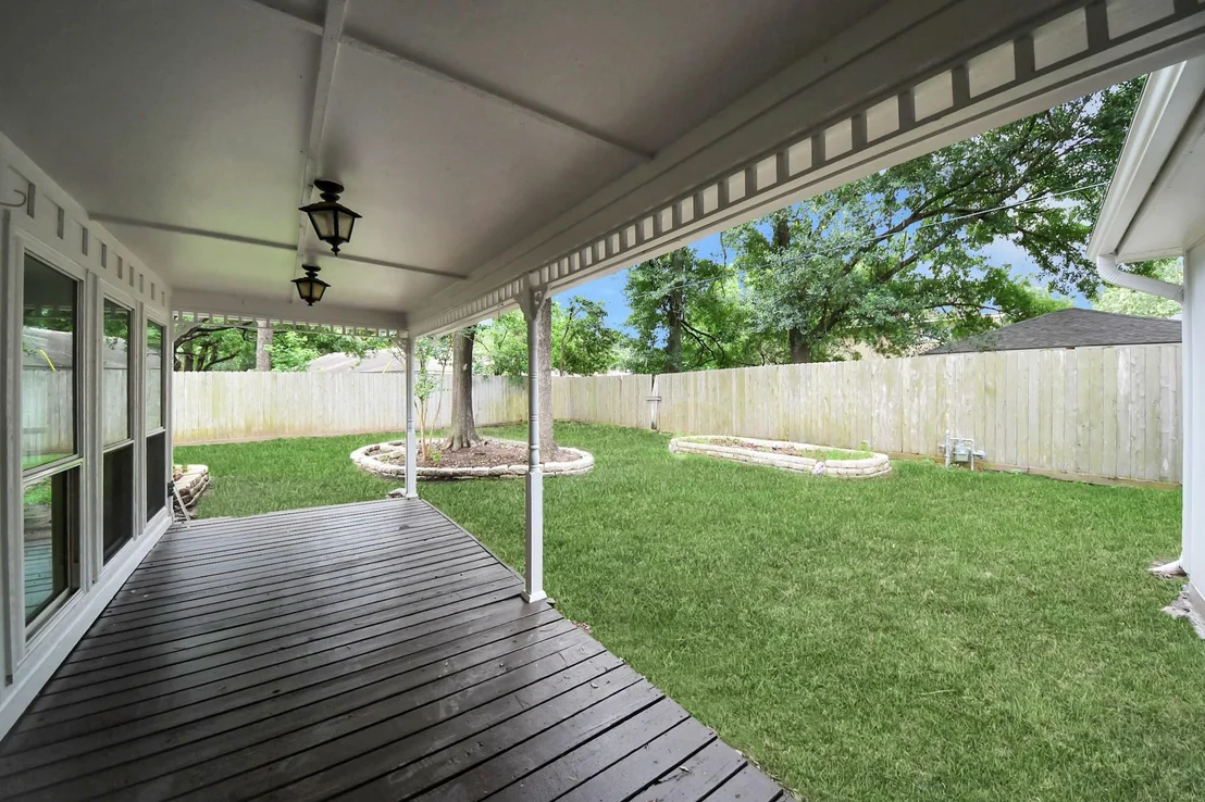 Photo of 25511 Many Oak Drive