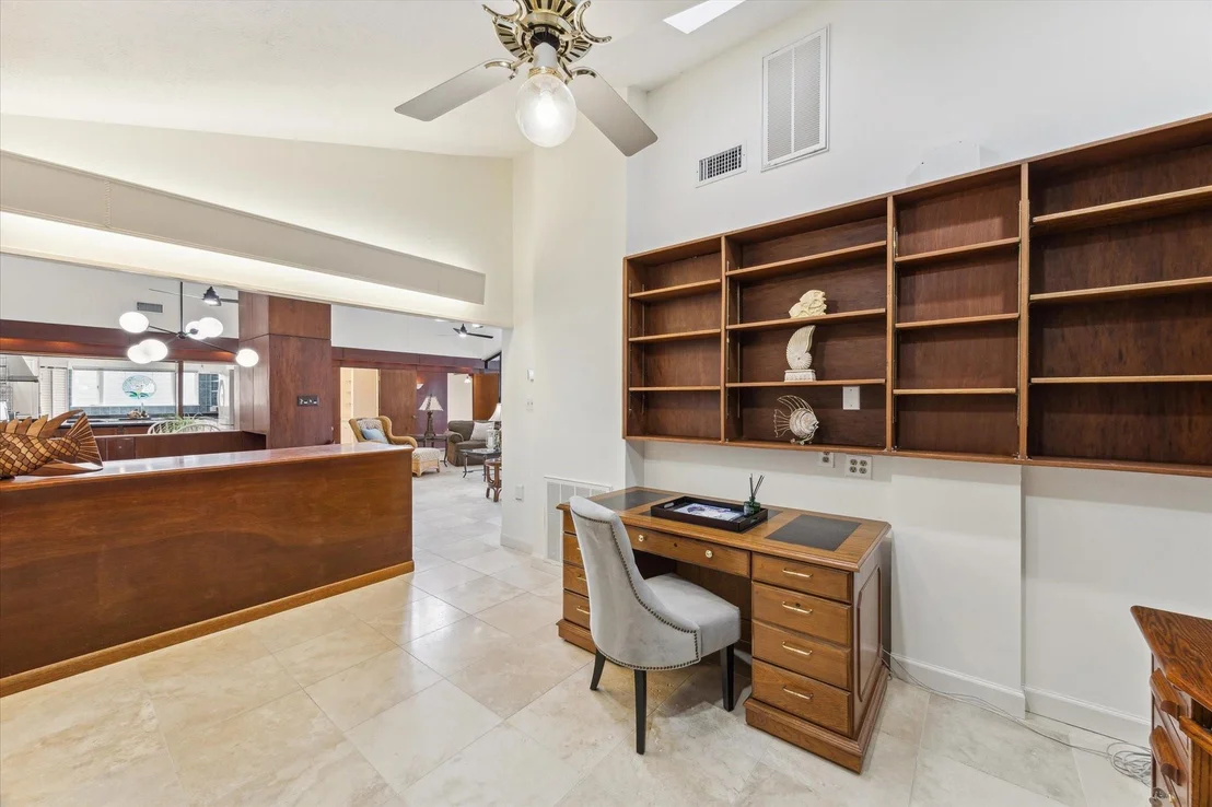 Photo of 2414 Baycrest Drive