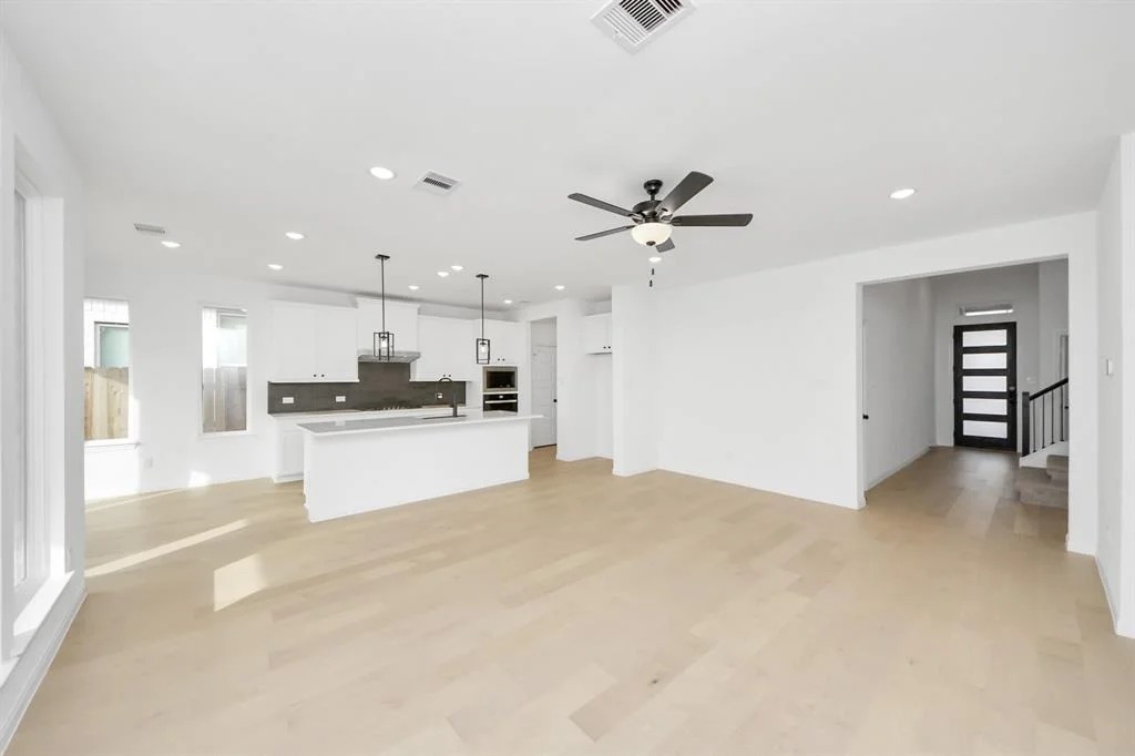 Photo of 7715 Clover Gully Lane