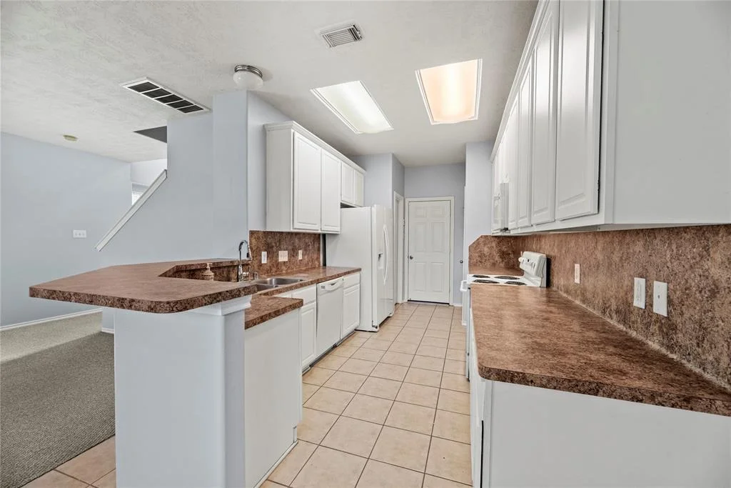 Photo of 5635 Stonecloud Lane