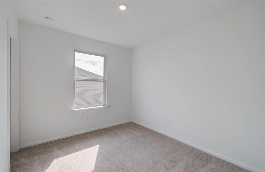 Photo of 5522 Broad Spruce Street