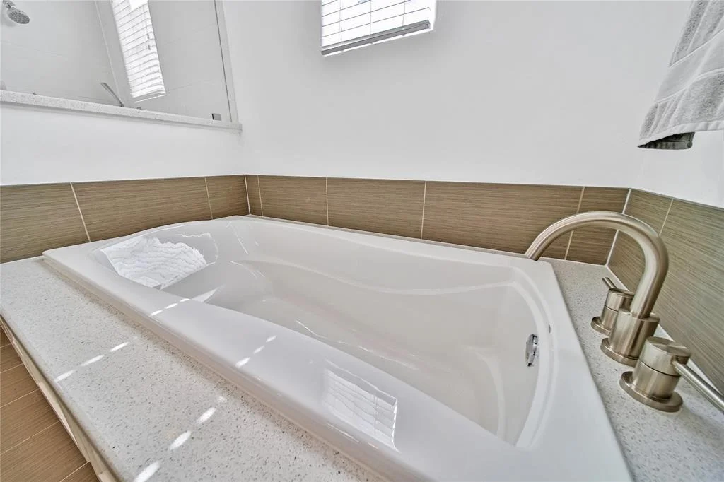 Photo of 8322 Merlin Drive