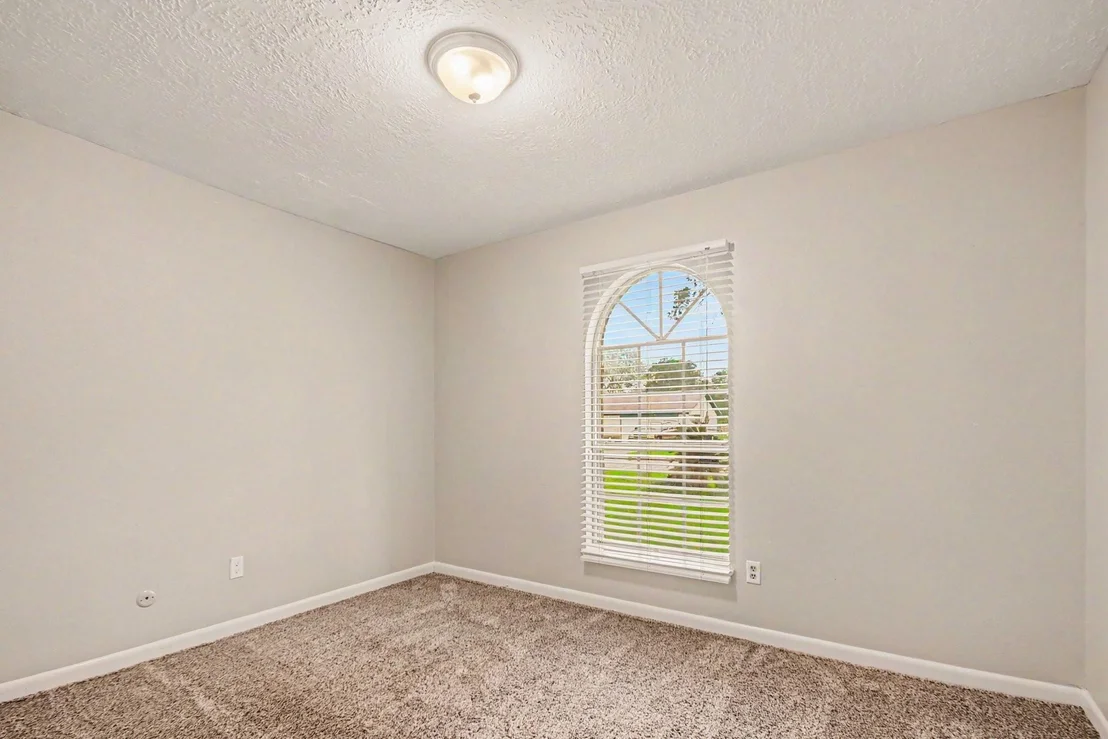 Photo of 1917 Coupland Drive