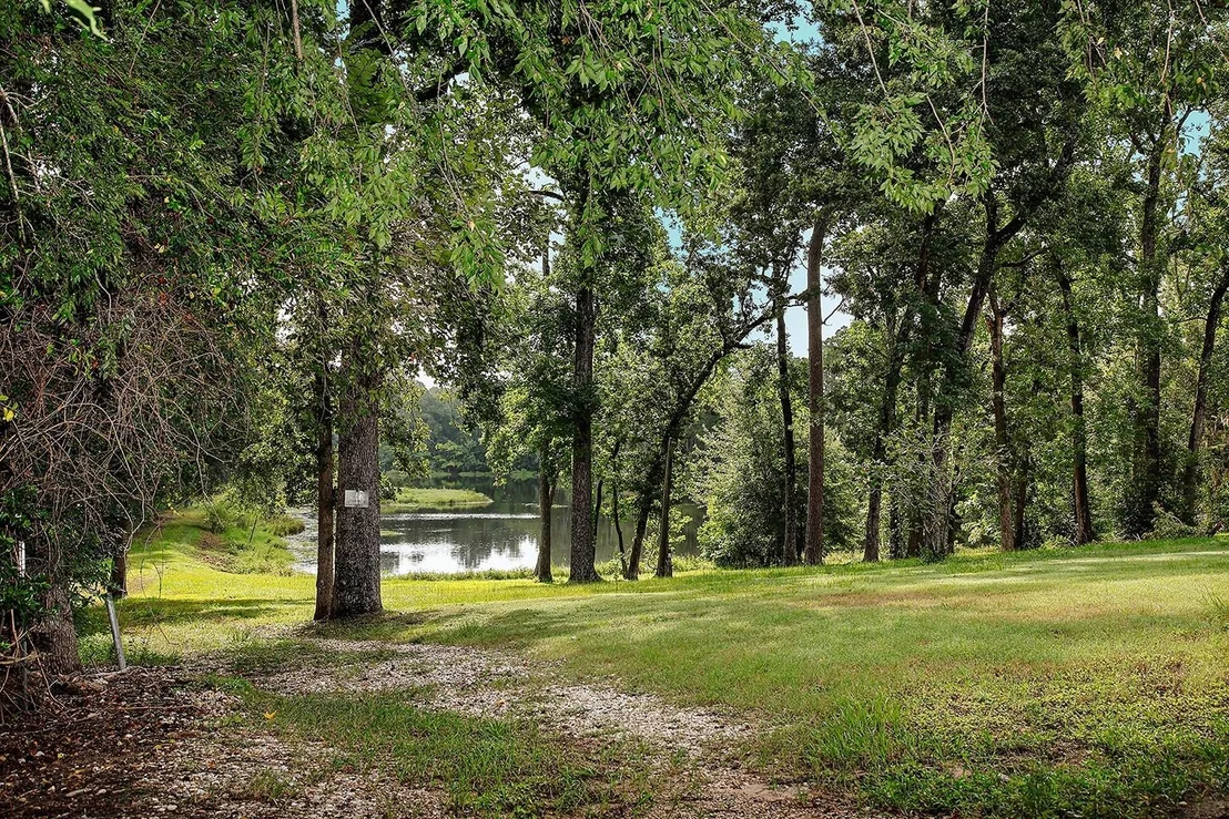 Photo of 25126 Gosling Road