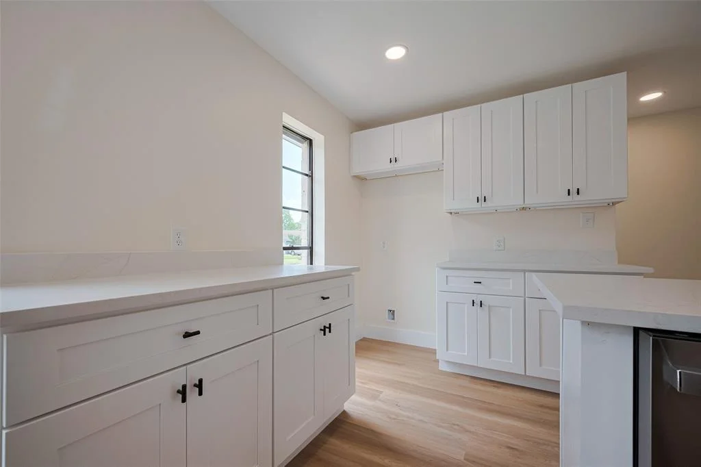 Photo of 839 Voyager Drive