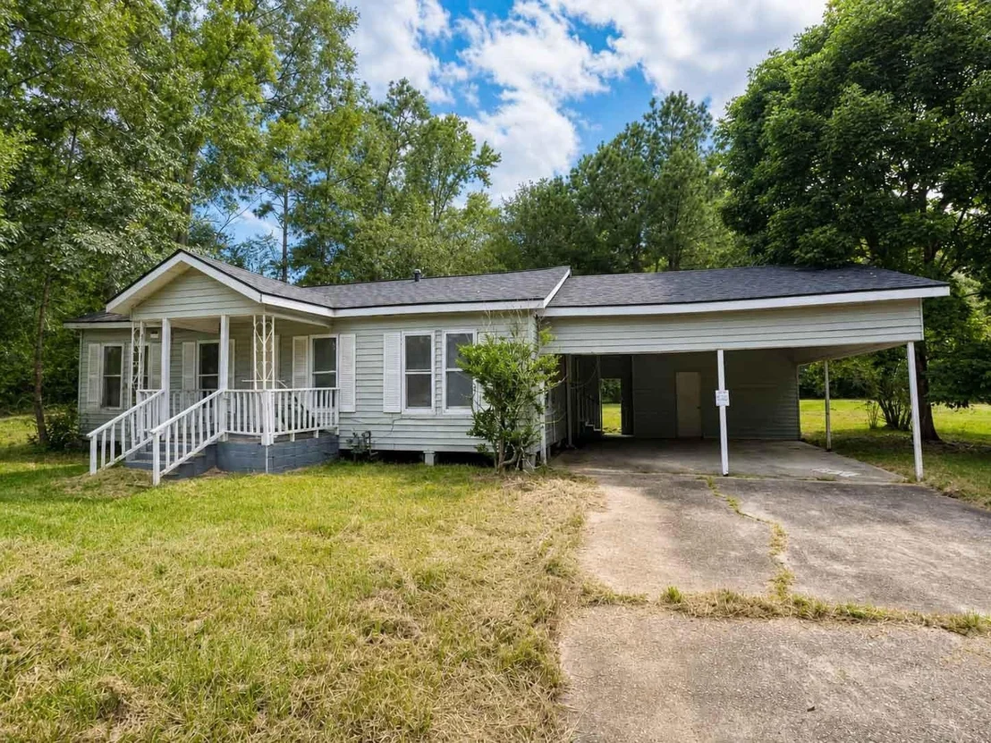 Photo of 1303 Hopkins Drive