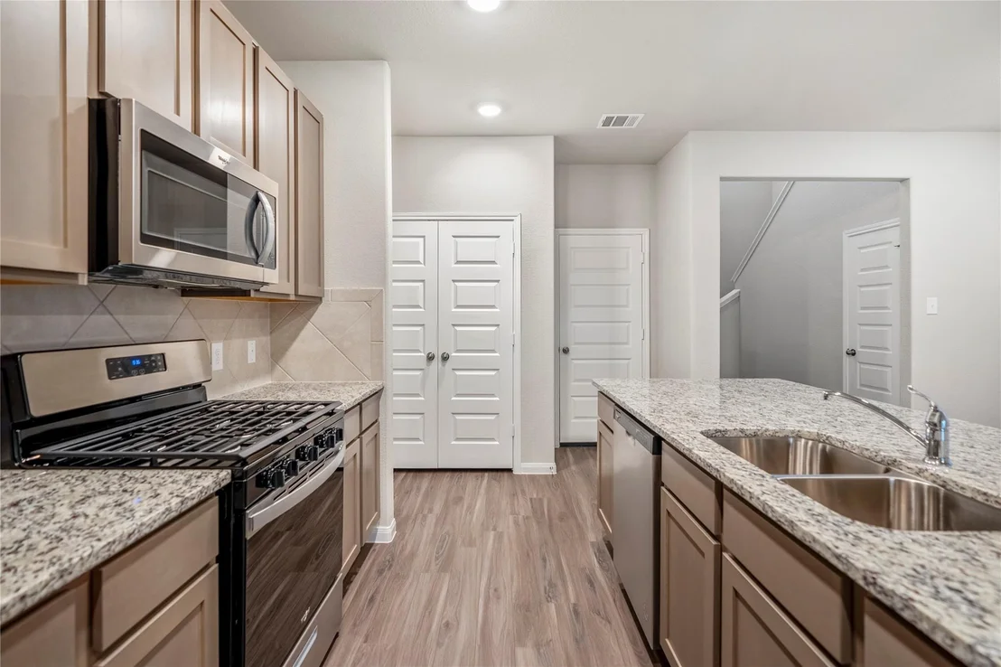 Photo of 2421 Shellcracker Drive