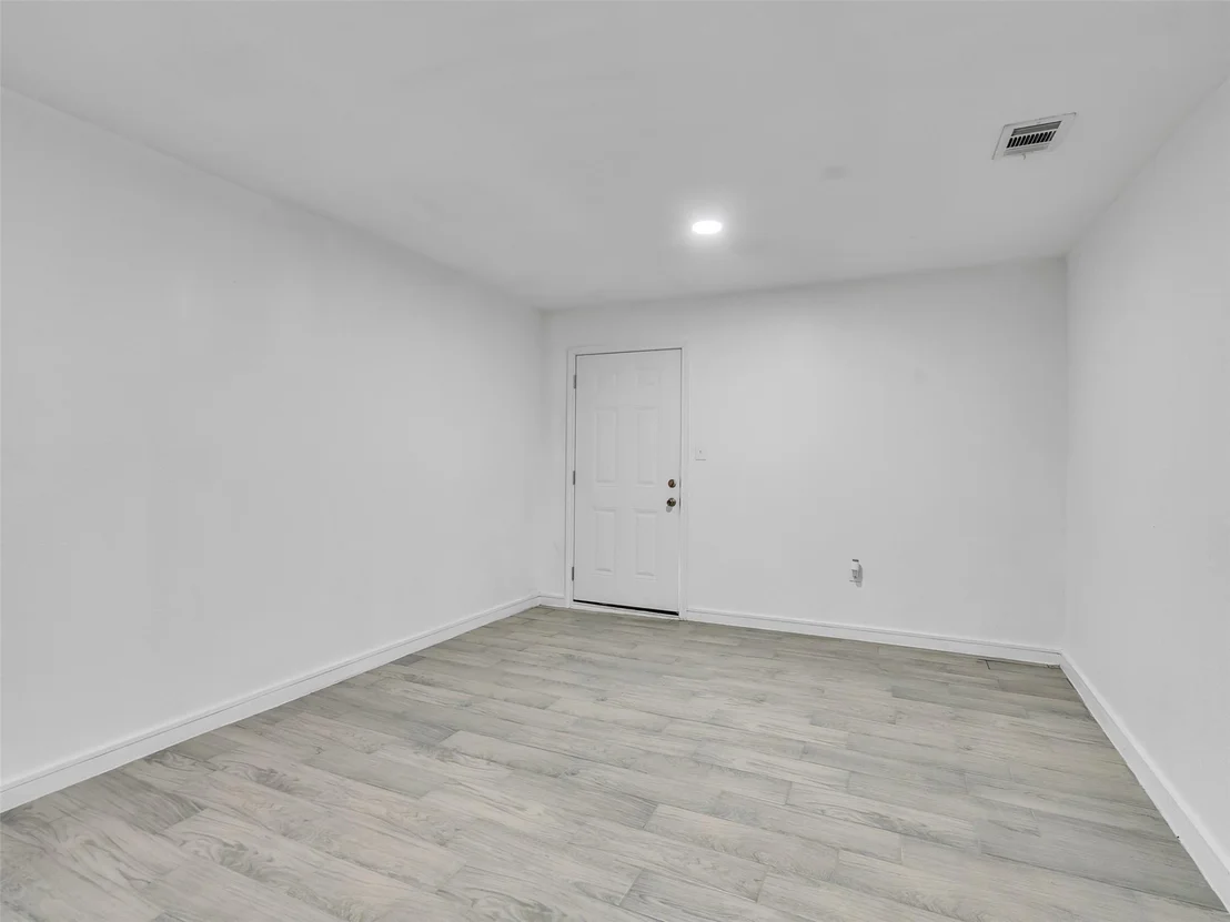 Photo of 7812 Cora Street