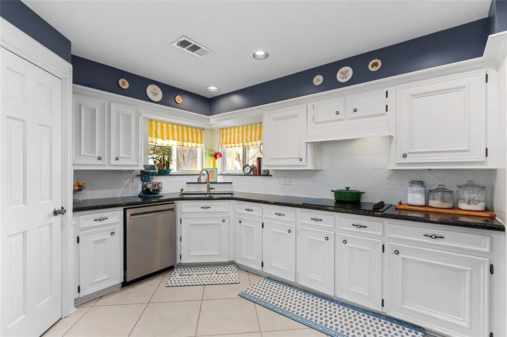 Photo of 1123 Flagmore Drive