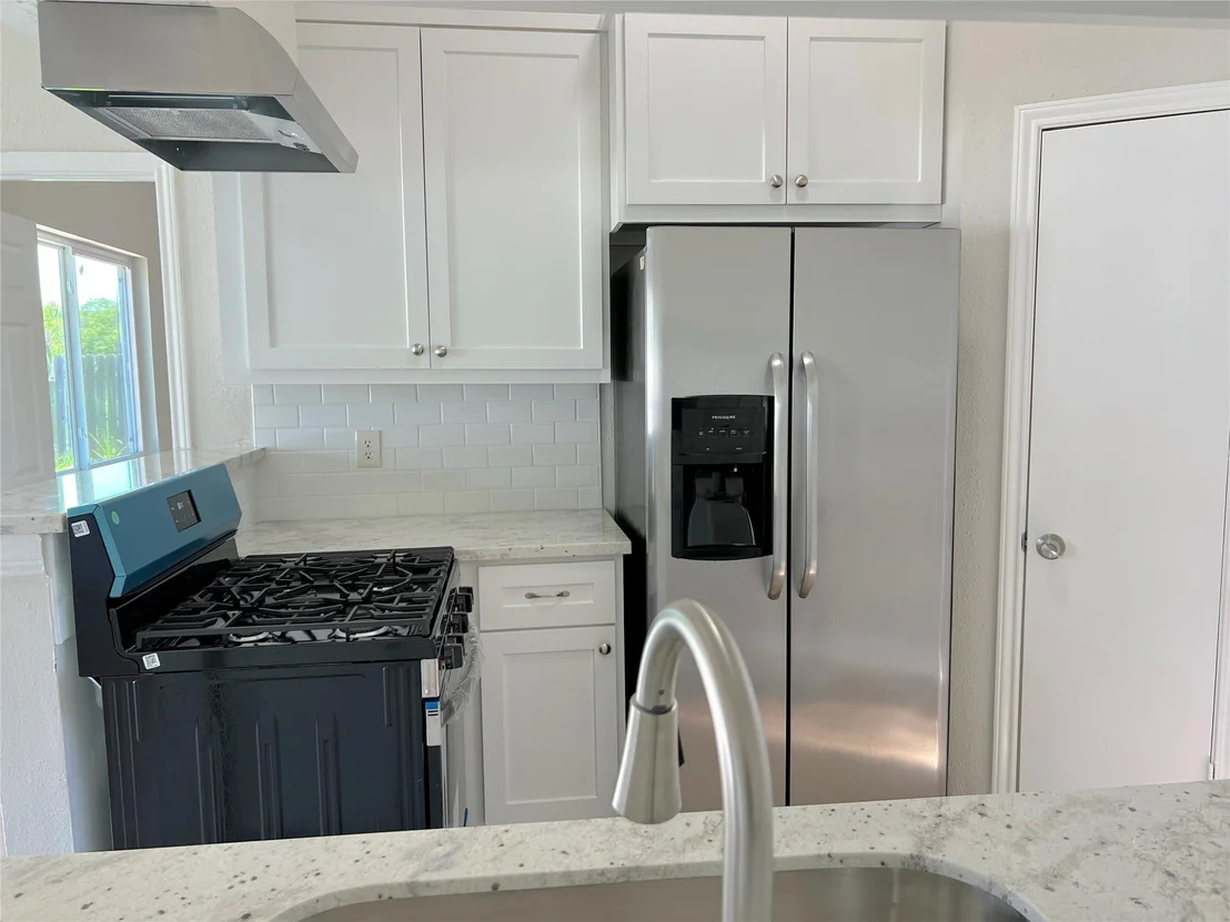 Photo of 7507 Alcomita Drive