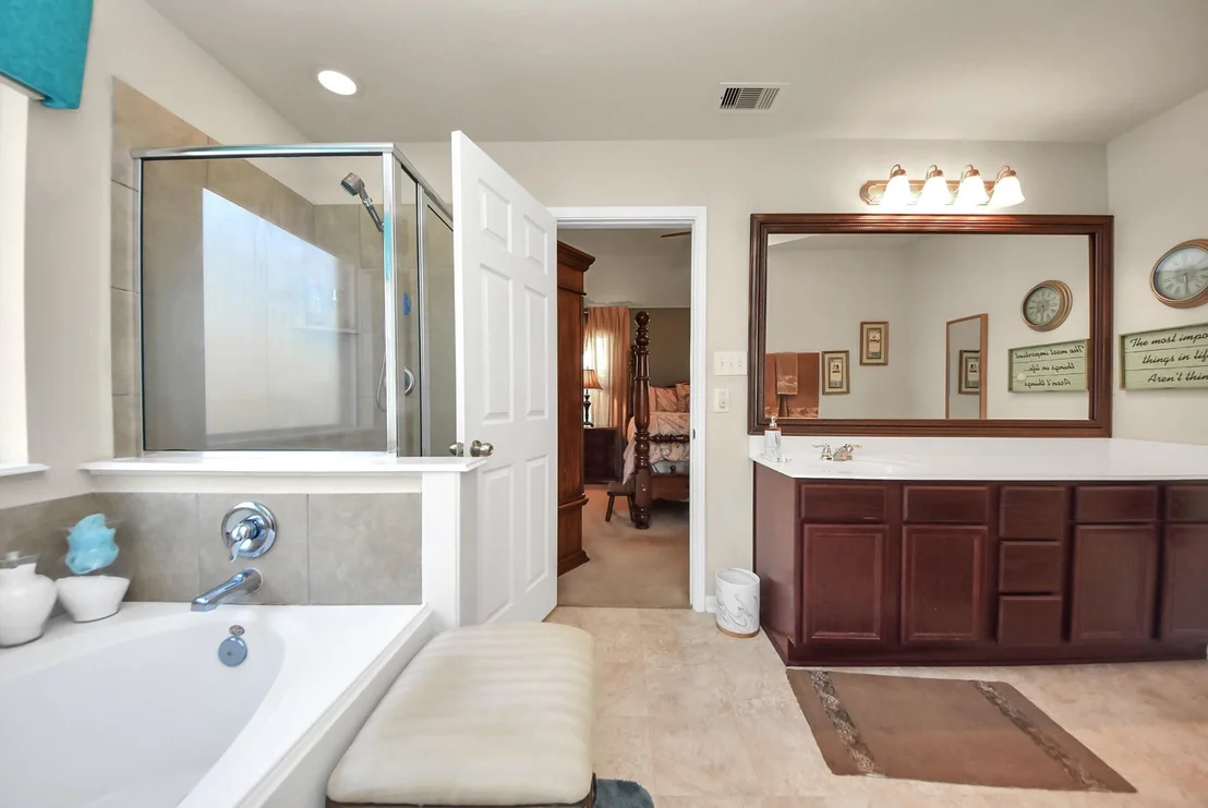 Photo of 4610 Beechwood Drive